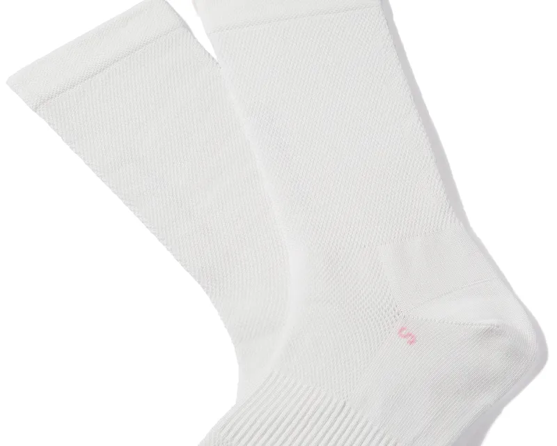 Quoc Mono Road Socks - Off White-1